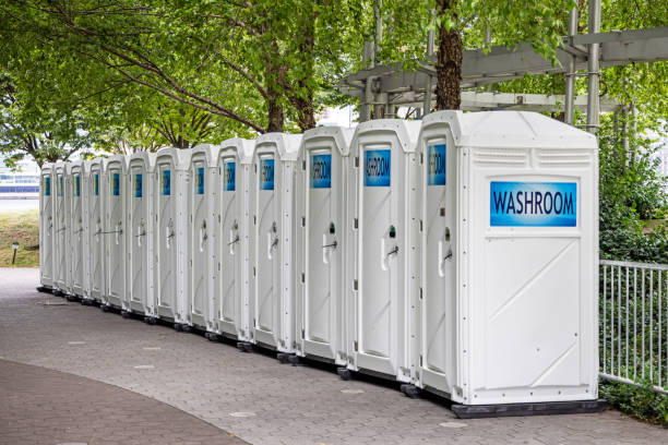 Best Construction site porta potty rental  in Floris, VA